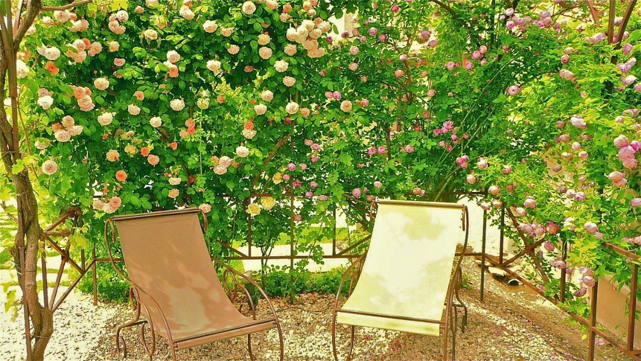 Ferme St Roch Villa Robion en Luberon Екстериор снимка